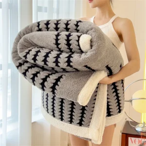 Warm Flannel Blanket Cozy Skin-friendly